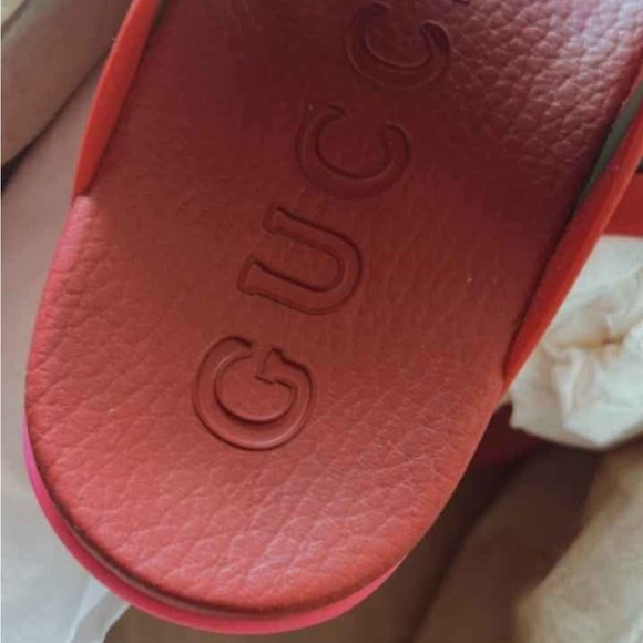 Gucci Pink Slide Sandals - Picture 3 of 4